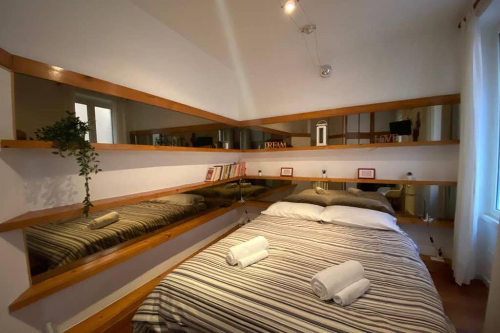 Il Velarium Del Colosseo Apartamento Roma Exterior foto